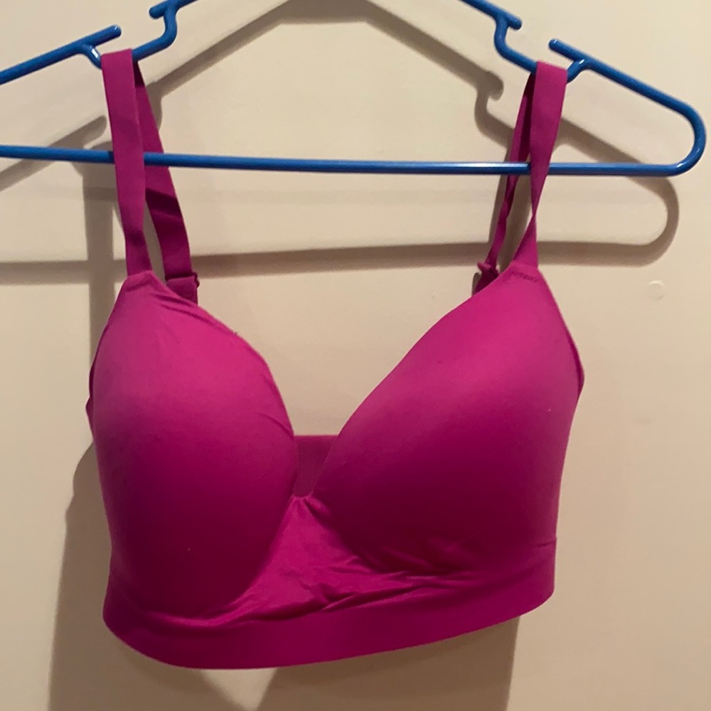 NWT Soma Enbliss Wireless 34DD Bra